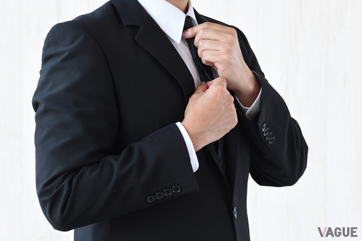 好印象を与えるためには、服装と髪型にギャップ（違和感）をつくらないことも大きなポイント
