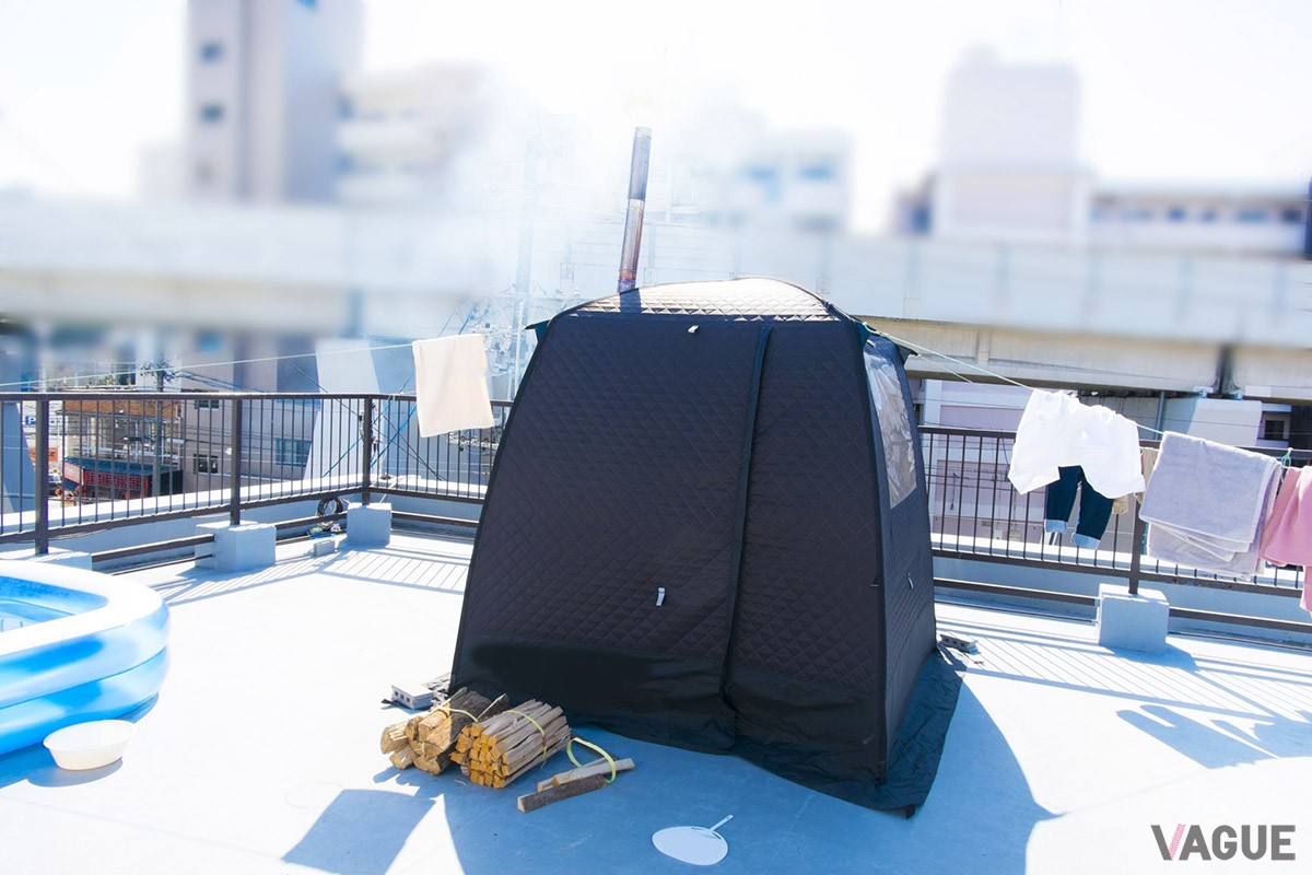 一般的なテント型の自宅サウナがこちら
