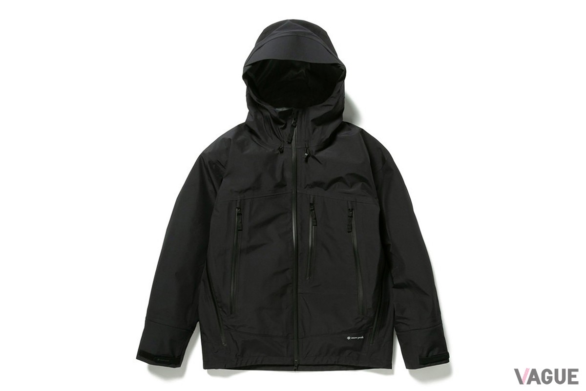 「GORE-TEX Rain Jacket」ブラック