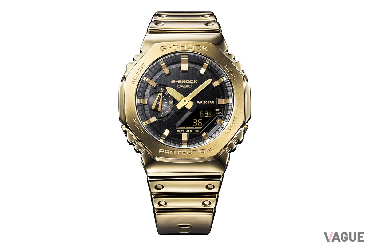 「CASIO G-SHOCK FINE METALLIC SERIES」ゴールド×ブラックダイヤルモデル（品番GM-2100YMG　4万5650円、消費税込）