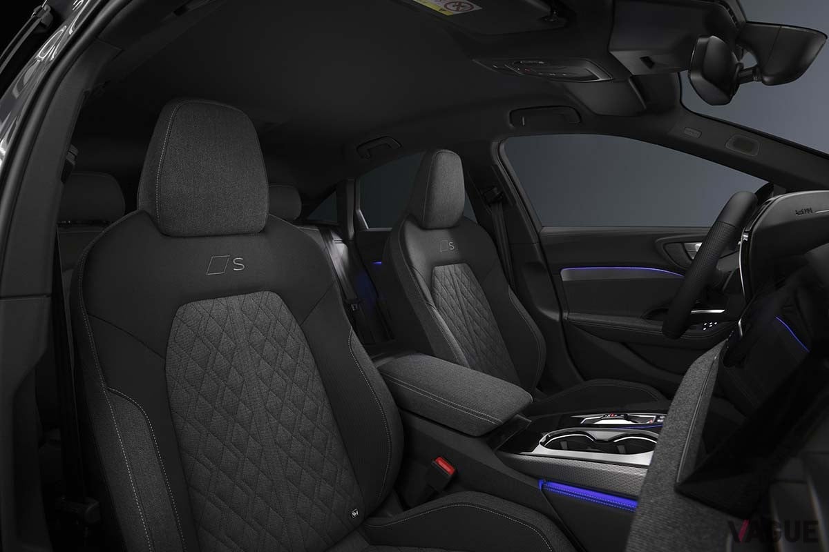 アウディ新型「A5セダン」