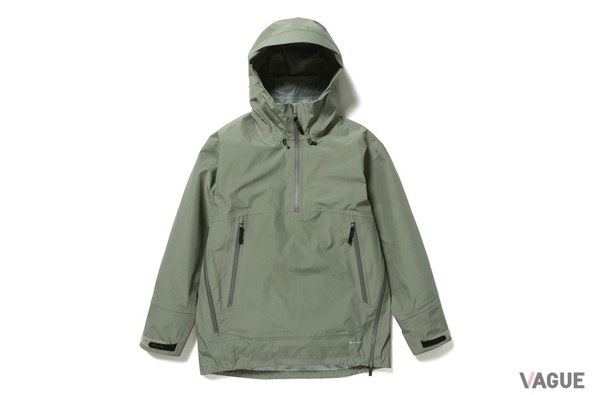 「GORE-TEX Rain Pullover」オリーブ