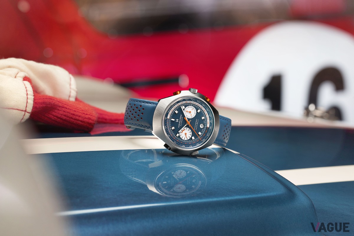 1970年代へオマージュを捧げ、当時のレーシングスピリットと技術力を表現したタイムピース「クロノマティック 50 リミテッドエディション」