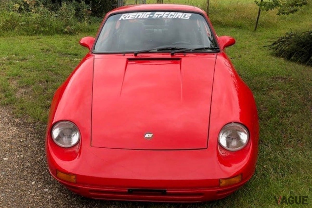 イギリスの中古車売買サイト・Car＆Classicに出品されている1988年式の「911ターボ“ロードランナー”」（C）Car＆Classic
