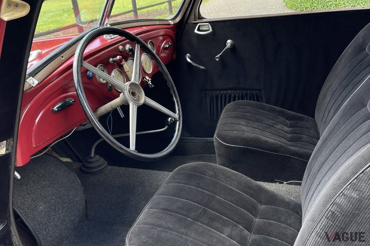 オランダで販売されている1937年式のメルセデス・ベンツ「170H」（C）Car And Classic Ltd.