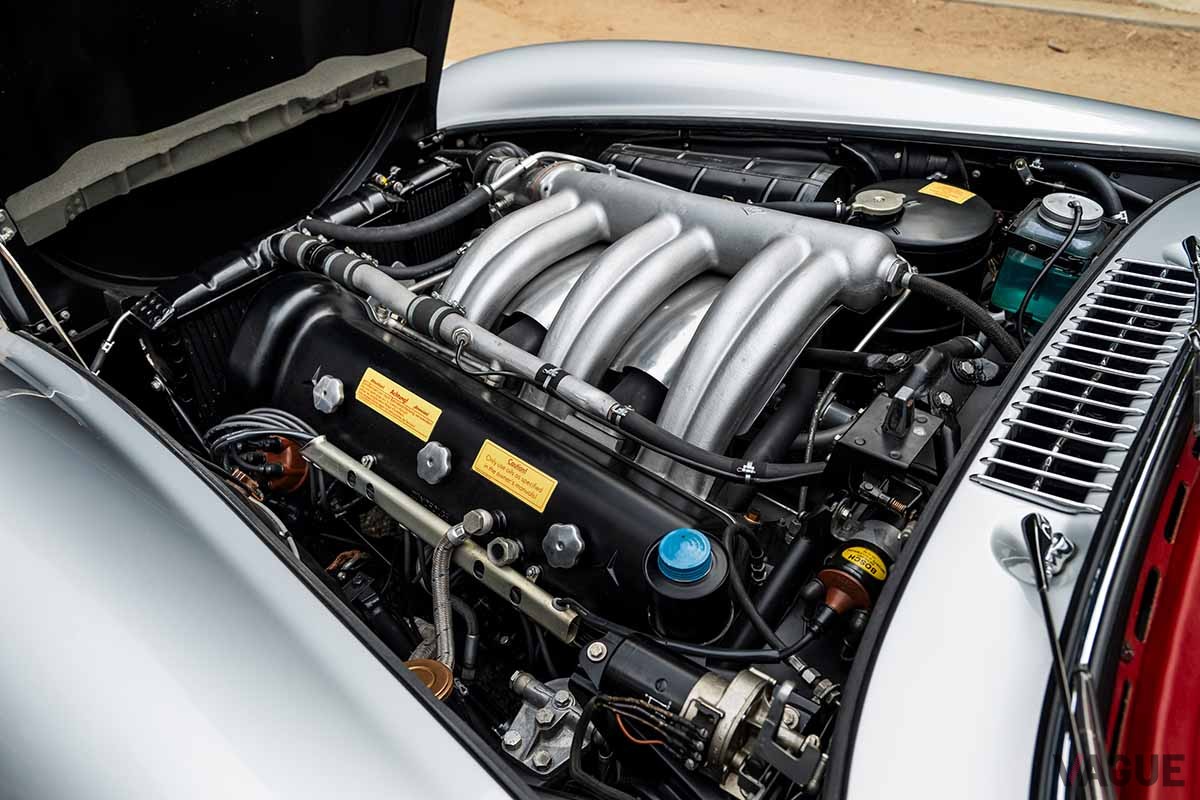 オークションに出品された1956年式メルセデス・ベンツ「300SLガルウイング」 Robin Adams(c)2024 Courtesy of RM Sotheby's
