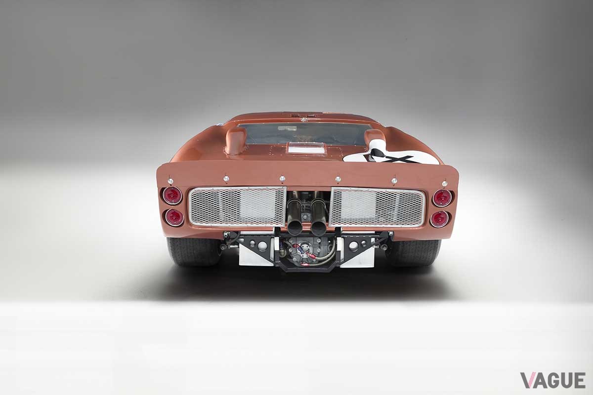 オークションに出品された1966年式フォード「GT40 MkII」shooterz.biz(c)2024　Courtesy of RM Sotheby's