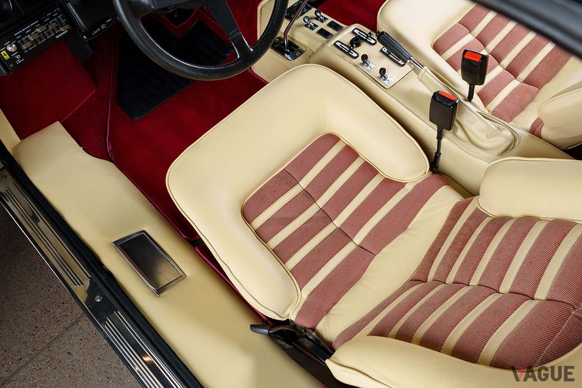 オークションに出品される1983年式フェラーリ「512BBi」Josh Bryan(c)Courtesy of RM Sotheby's
