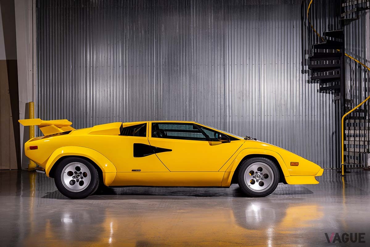 オークションに出品されている1983年式ランボルギーニ「カウンタック5000S」 Motorcar Studios(c)2025 Courtesy of RM Sotheby's