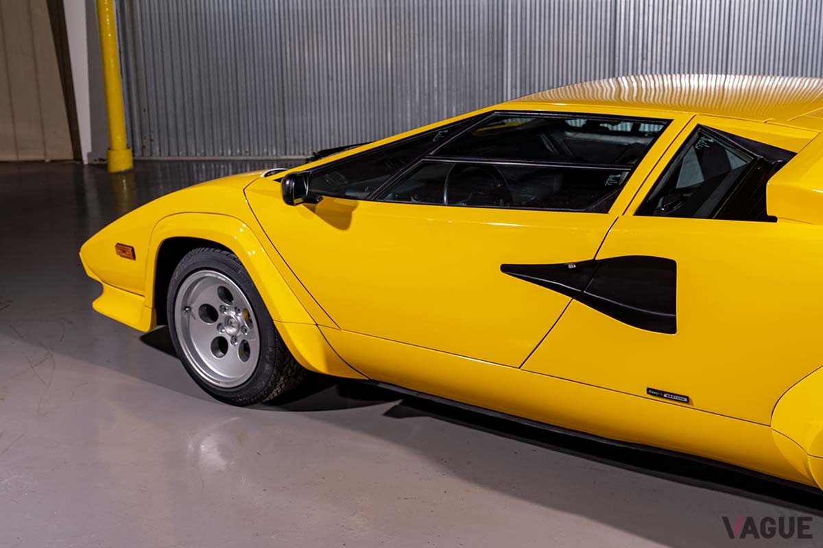 オークションに出品されている1983年式ランボルギーニ「カウンタック5000S」 Motorcar Studios(c)2025 Courtesy of RM Sotheby's