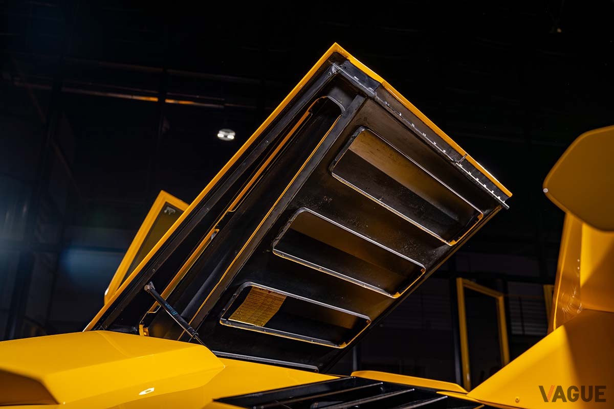 オークションに出品されている1983年式ランボルギーニ「カウンタック5000S」 Motorcar Studios(c)2025 Courtesy of RM Sotheby's