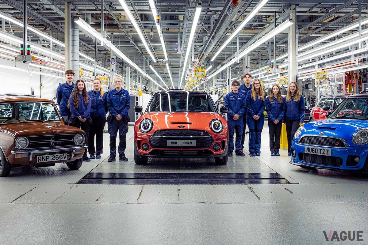 MINI英国オックスフォード工場で生産を終了した「ミニ・クラブマン」の式典の様子
