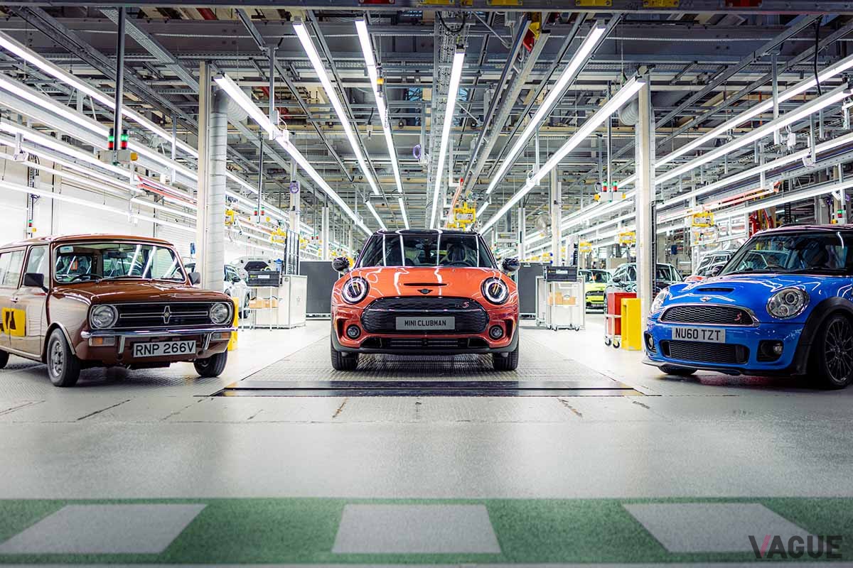 MINI英国オックスフォード工場で生産を終了した「ミニ・クラブマン」の式典の様子