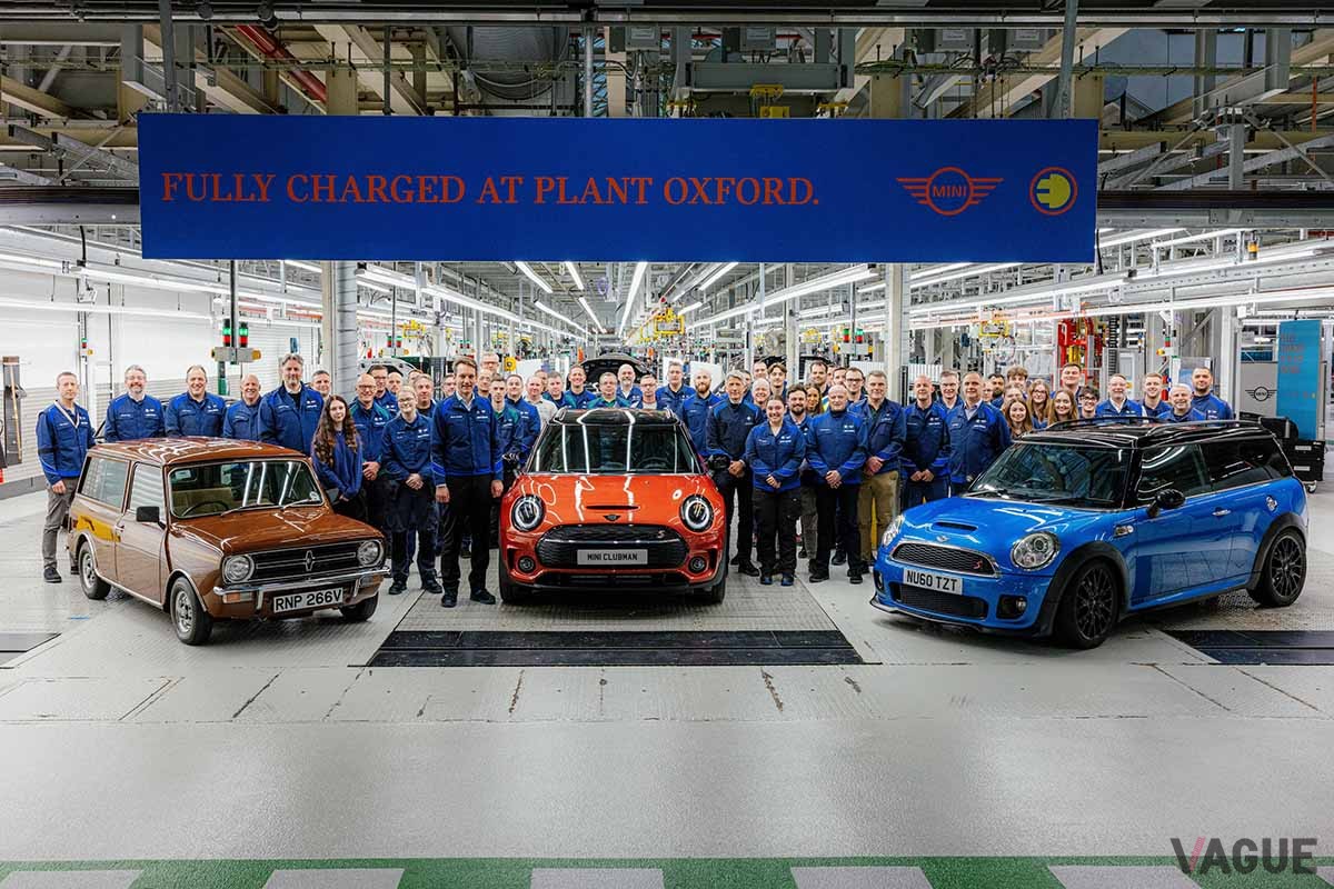 MINI英国オックスフォード工場で生産を終了した「ミニ・クラブマン」の式典の様子