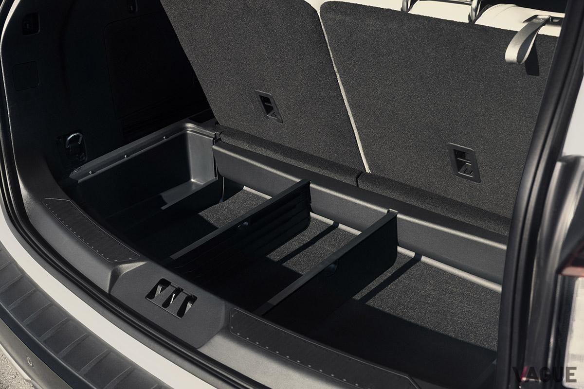 米国で登場したフォード新型「エクスプローラー プラチナム」2025年モデルのインテリア