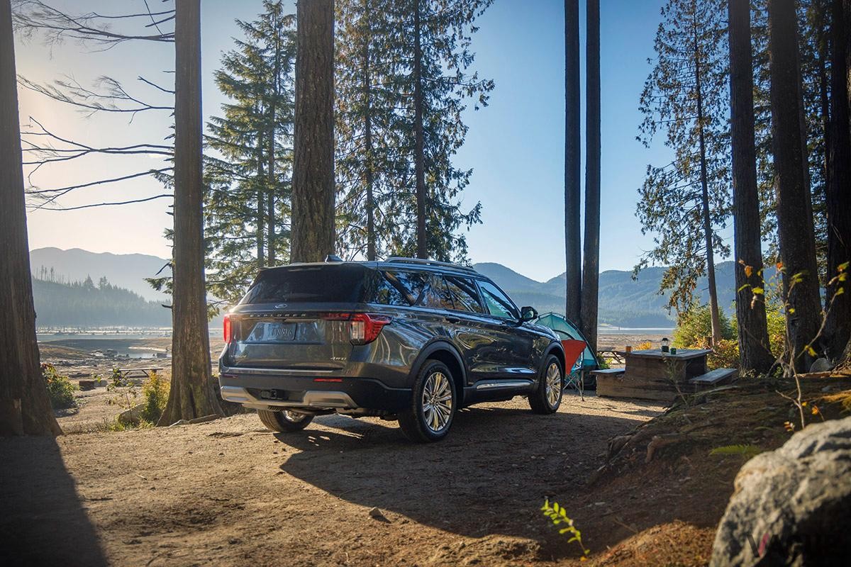 米国で登場したフォード新型「エクスプローラー プラチナム」