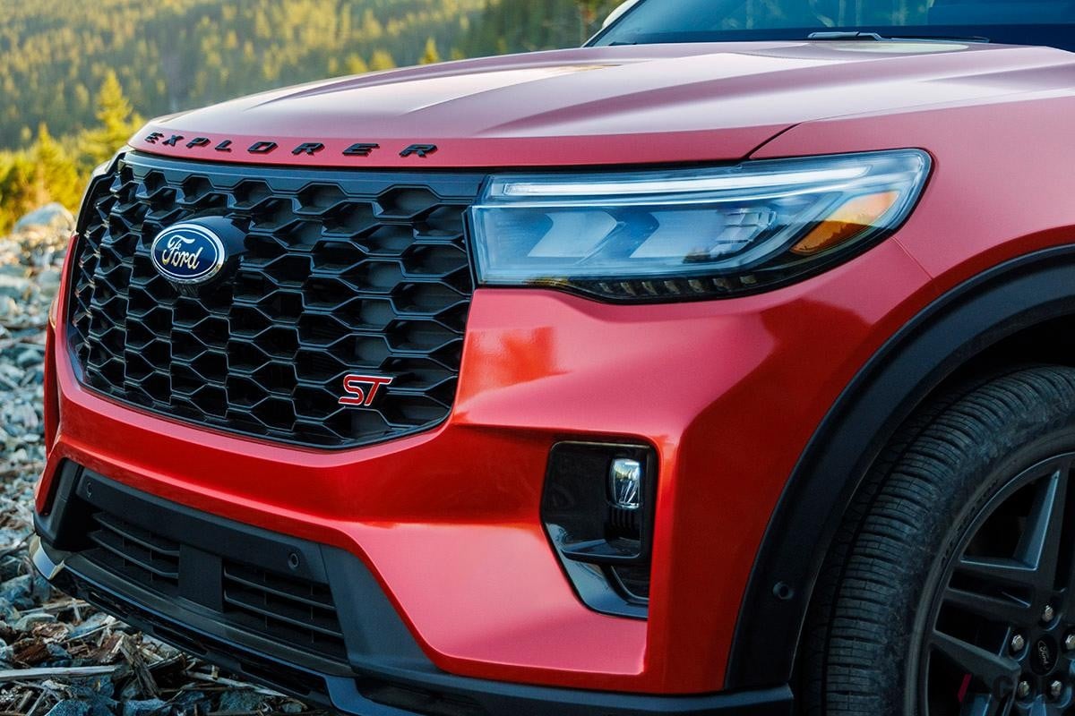 フォード　 エクスプローラー 型式:ABF-1FMKU51｜エクスプローラースポーツトラック(フォード)の総合