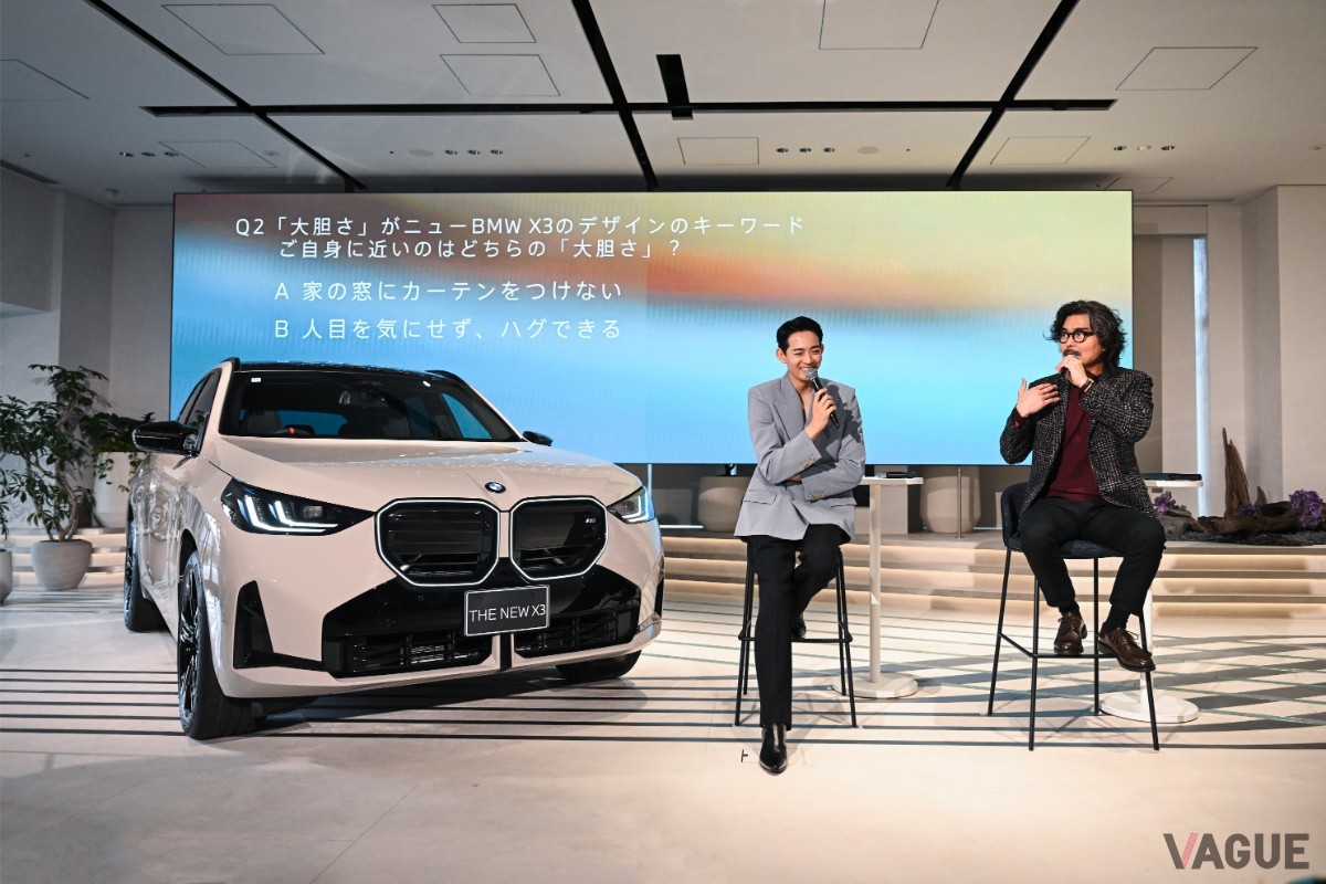  BMW新型「X3」のイベントに出席した竜星涼さん（左）と小澤征悦さん