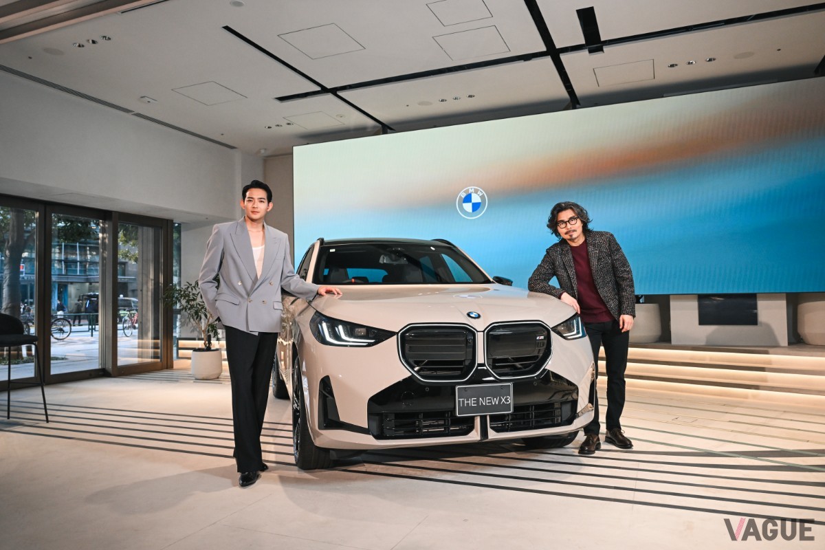  BMW新型「X3」のイベントに出席した竜星涼さん（左）と小澤征悦さん