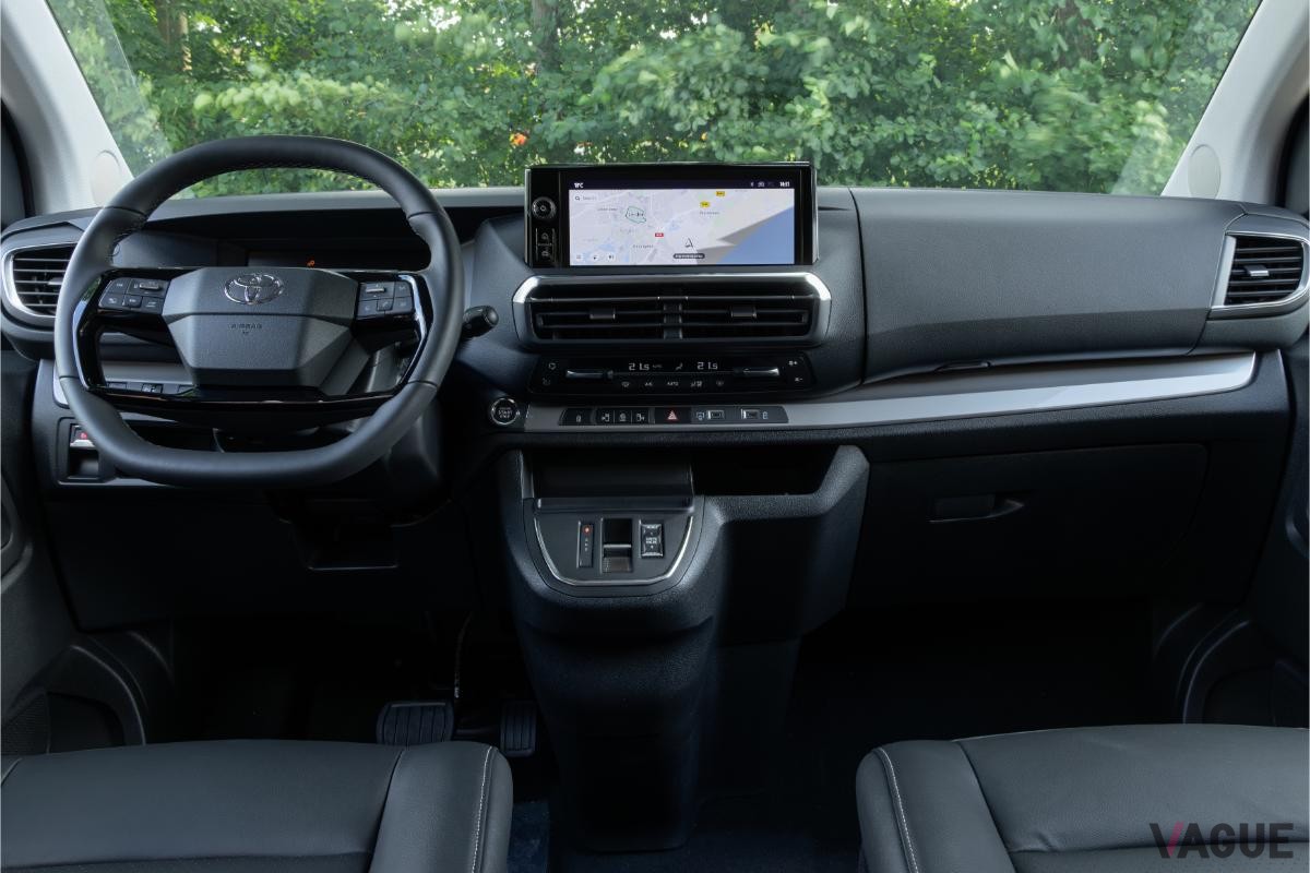 トヨタの欧州向けミニバン「プロエース・ヴァーソ」