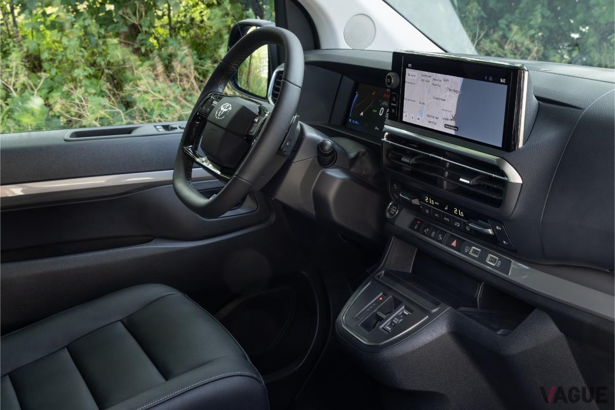 トヨタの欧州向けミニバン「プロエース・ヴァーソ」