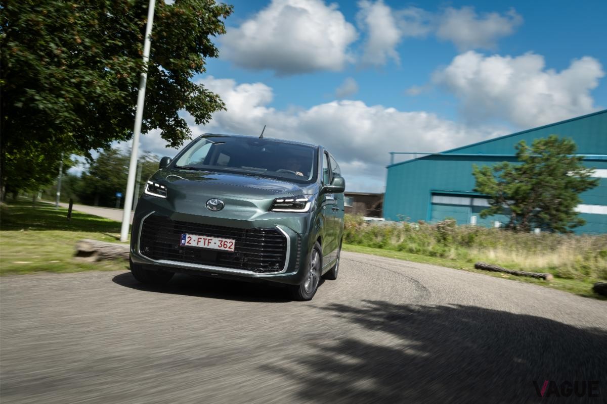 トヨタの欧州向けミニバン「プロエース・ヴァーソ」