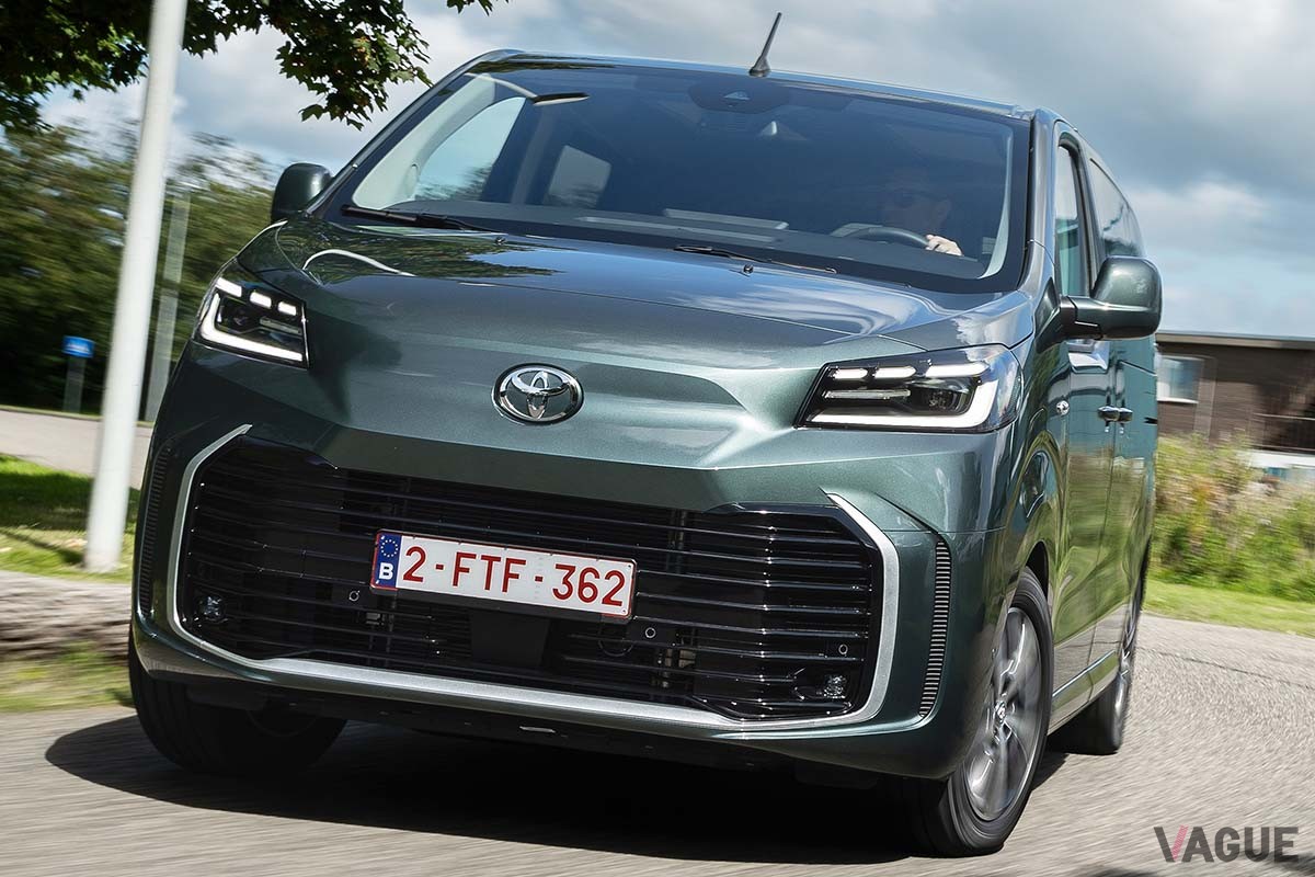 トヨタの欧州向けミニバン「プロエース・ヴァーソ」