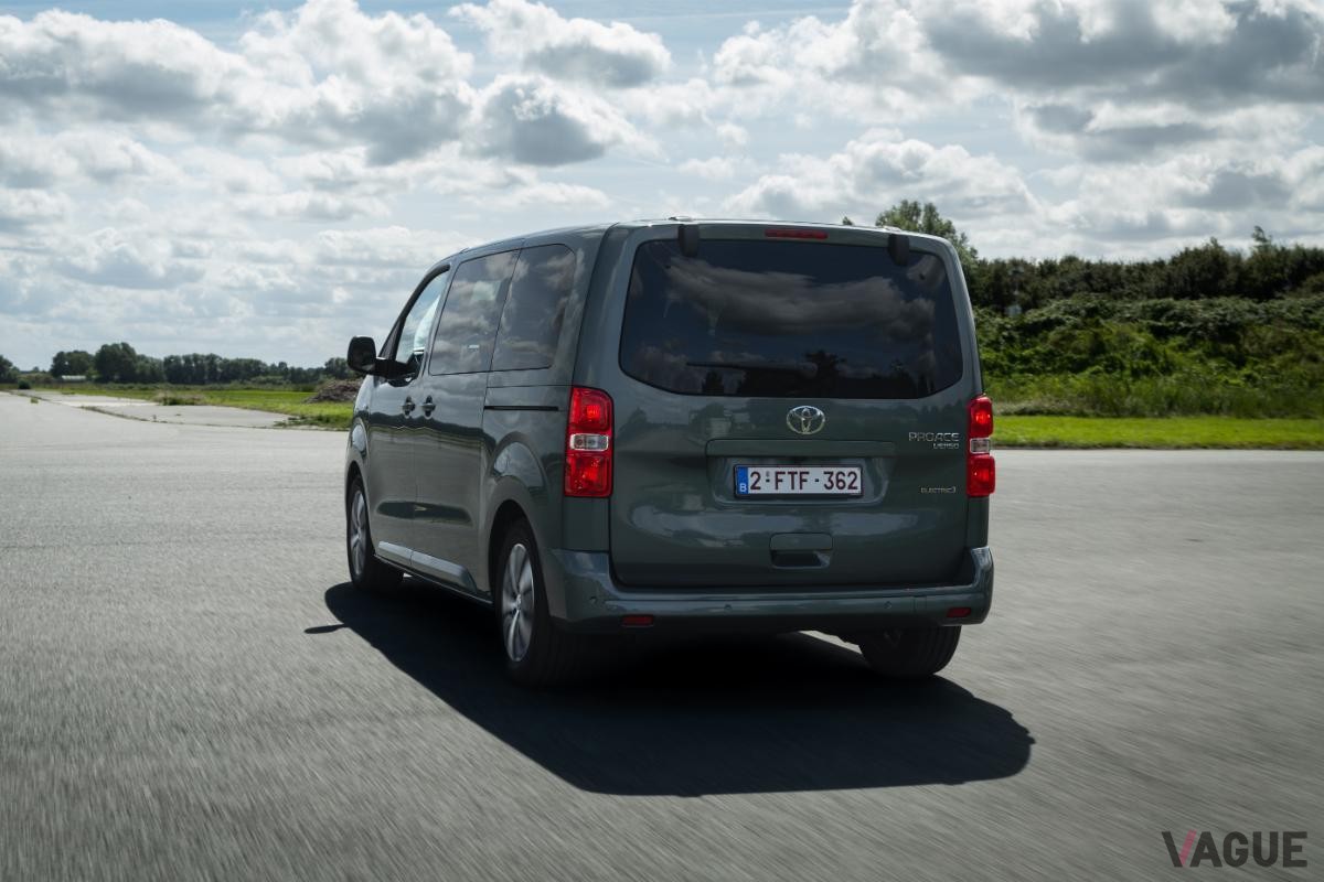 トヨタの欧州向けミニバン「プロエース・ヴァーソ」
