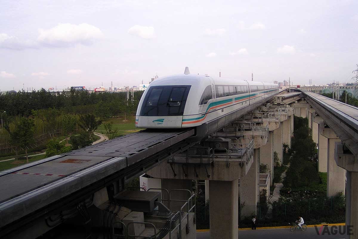 上海浦東国際空港と市街地をつなぐリニアモーターカーが「上海トランスラピッド」だ