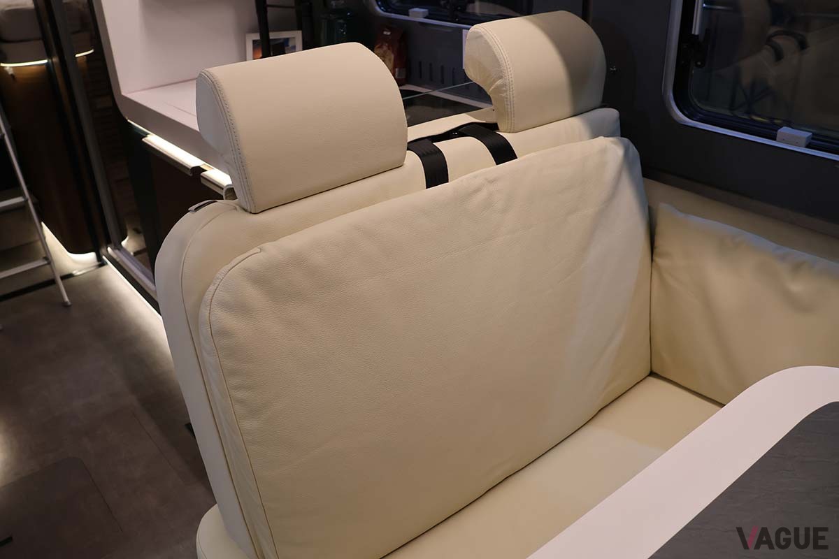トイファクトリーが輸入元の「ライカ クレオスL5009」