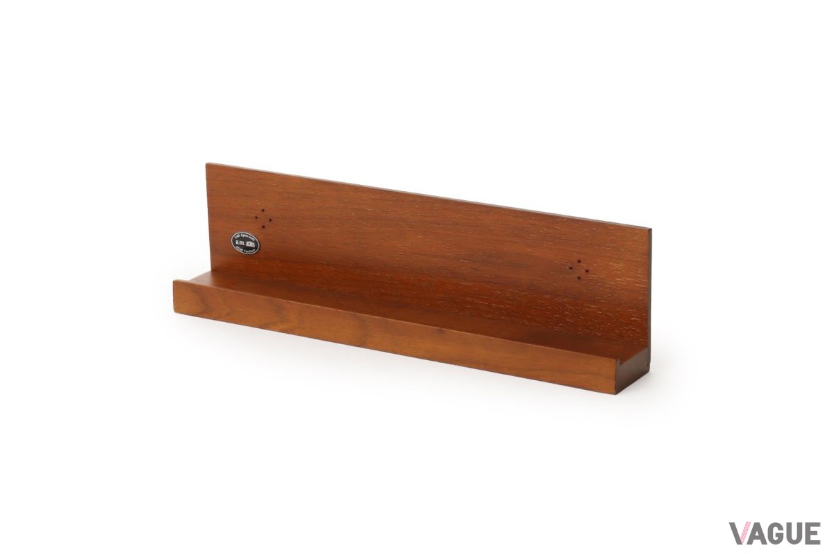 ・BROOKS MUSIC ORGANIZER／価格 9,900円  音楽のプレイ中に置き場に困るヘッドフォンやドリンクをスマートにまとめて置けるマルチオーガナイザー。スタンドとベースはセパレートして使用することも可能。