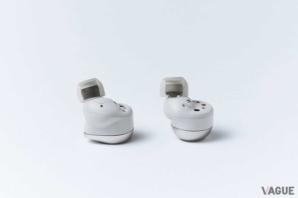 テクニクスの新ワイヤレスステレオインサイドホン「EAH-AZ100」