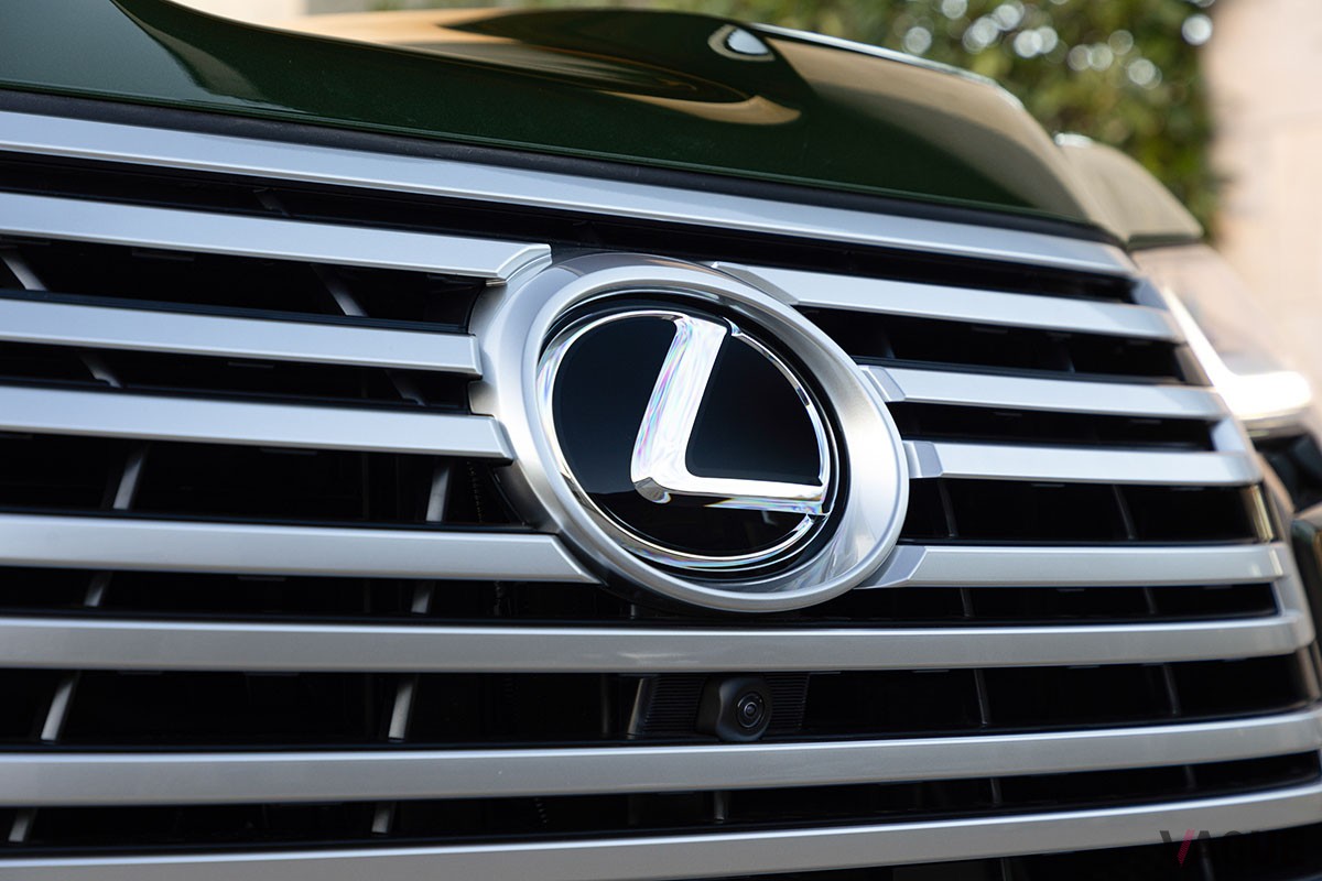 レクサス「LX700h“Ultra Luxury”」