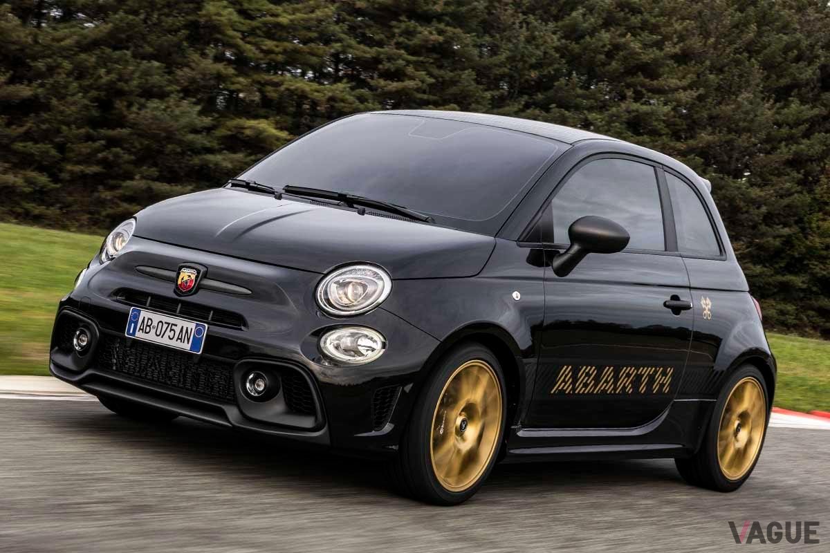 限定車「アバルト695 75°アニヴェルサーリオ」