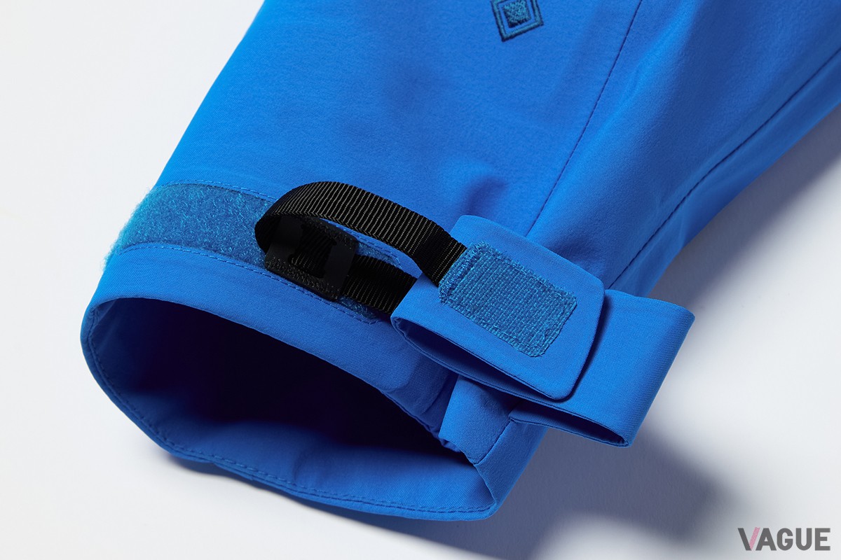 GORE-TEX SHELL JACKET “ZENCHIKEI”