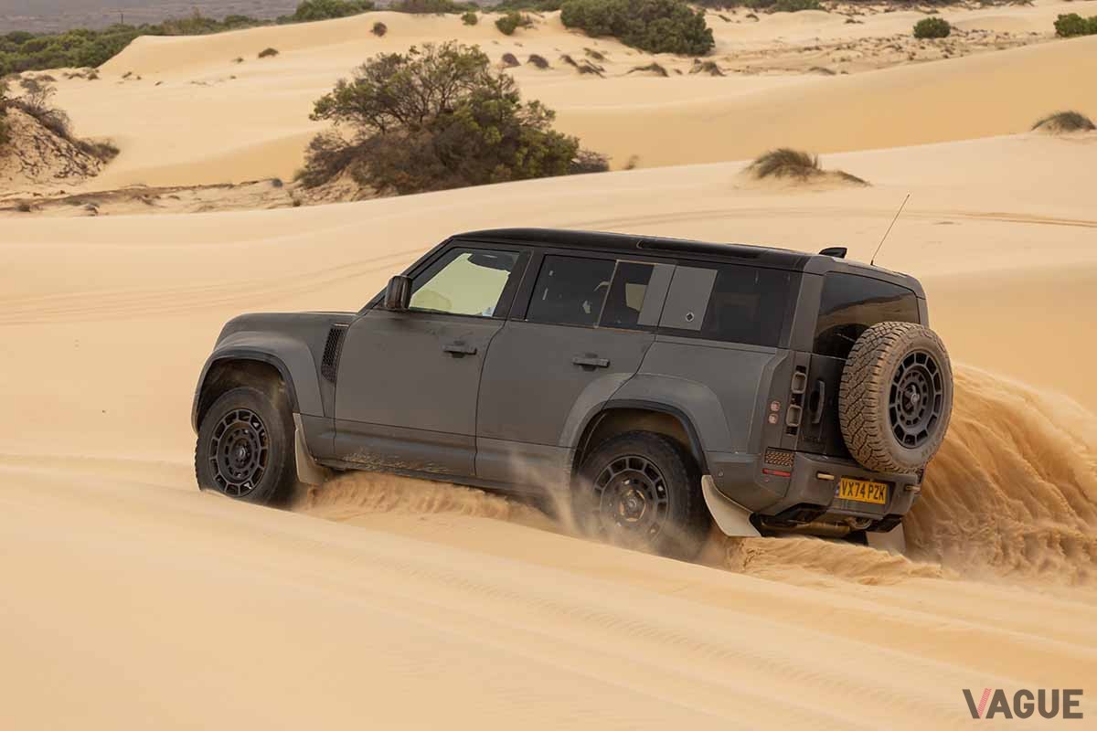 新型「ディフェンダーOCTA」