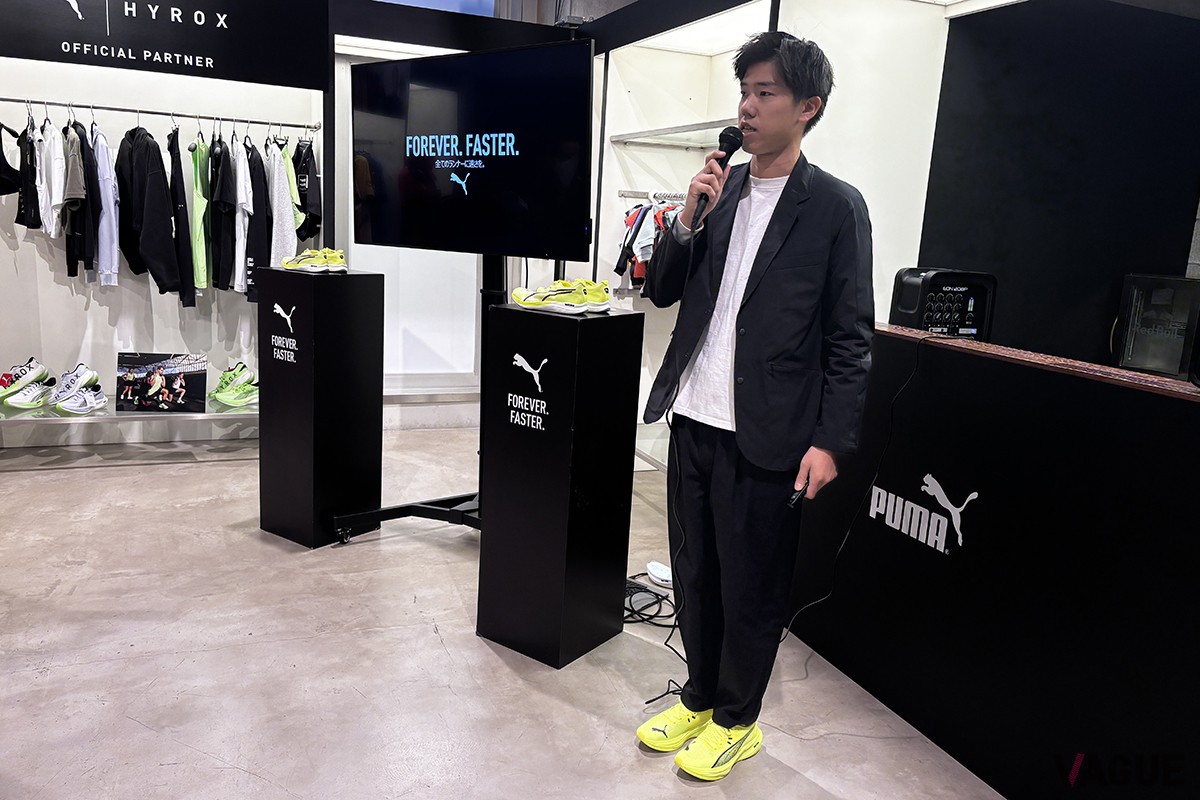 （写真：2025年1月、プーマジャパンの安藤悠哉氏による、新作ランニングシューズに関するプレゼンがおこなわれた）