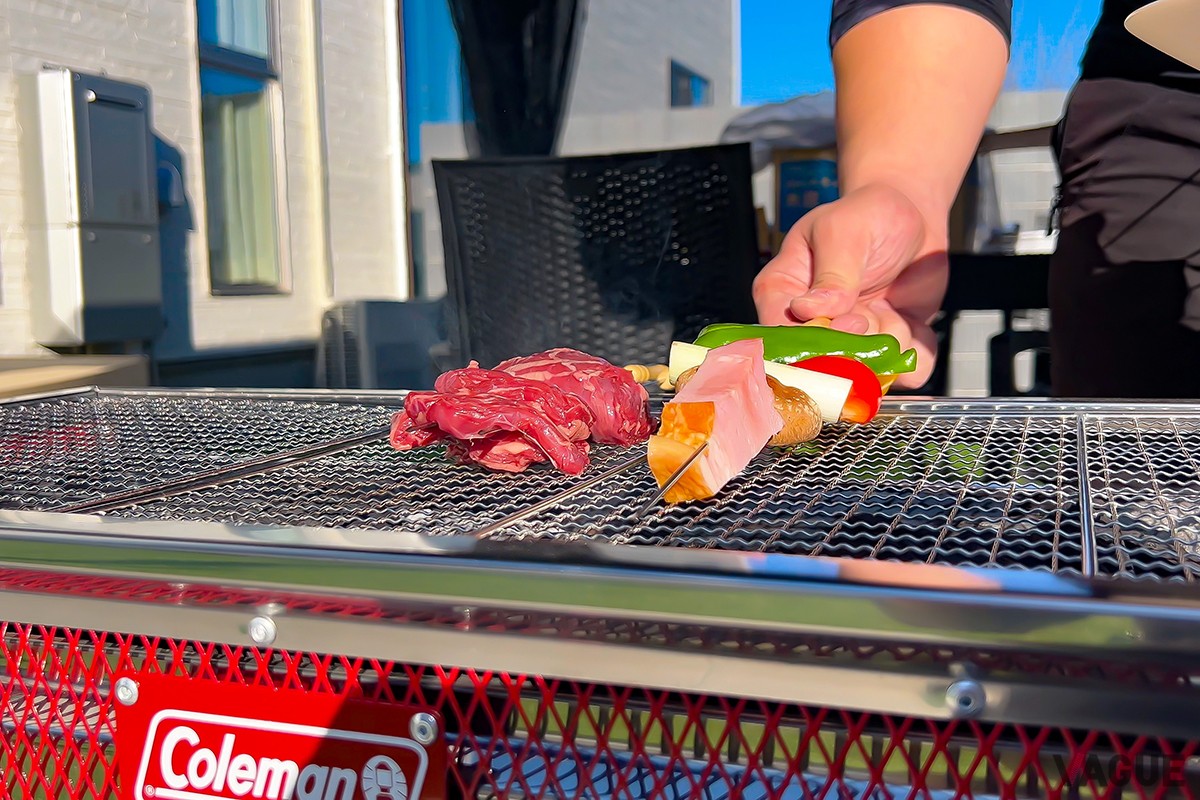 近隣にはスーパーもあり食材を用意するだけでBBQが楽しめる