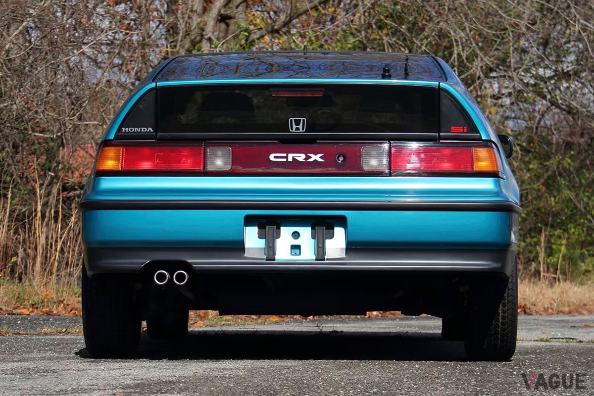 7万1500ドルで落札された1991年式の2代目ホンダ「CR-X Si」（C）Mecum Auctions.