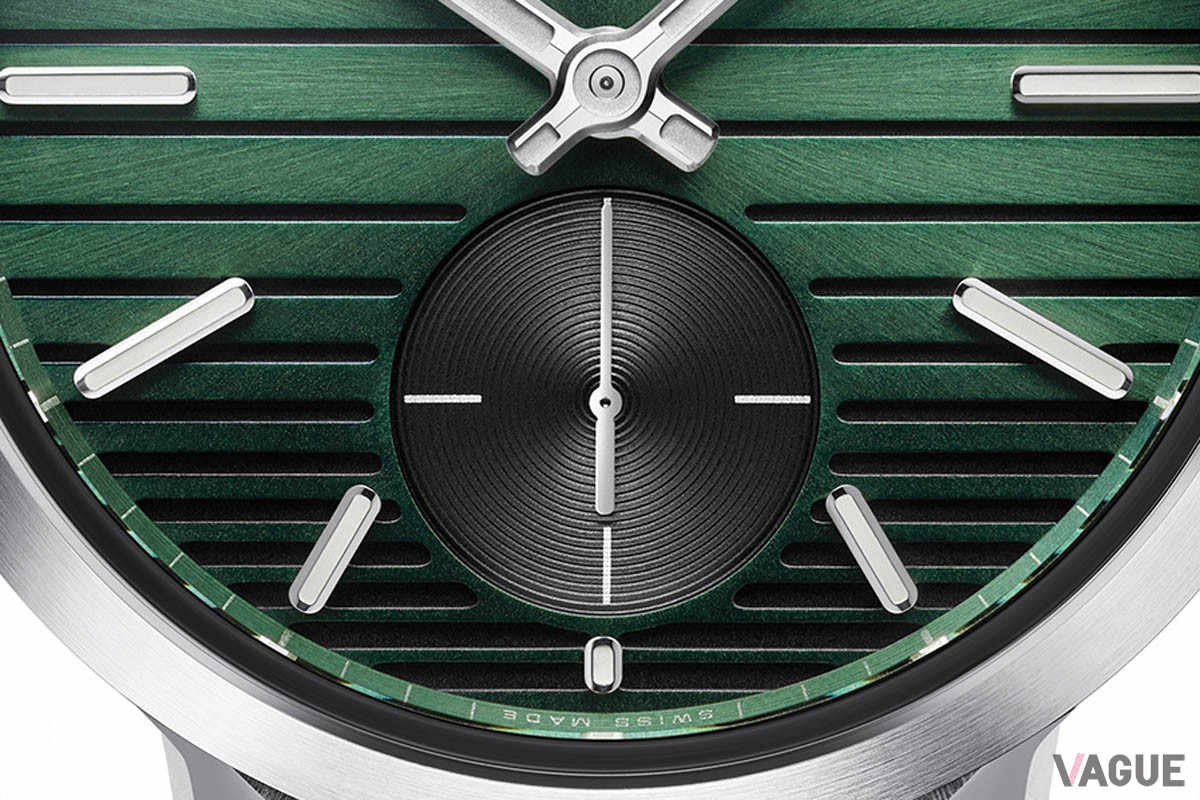 6時の位置にスモールセコンドのサブダイヤルを配したクラシックな時刻表示機能