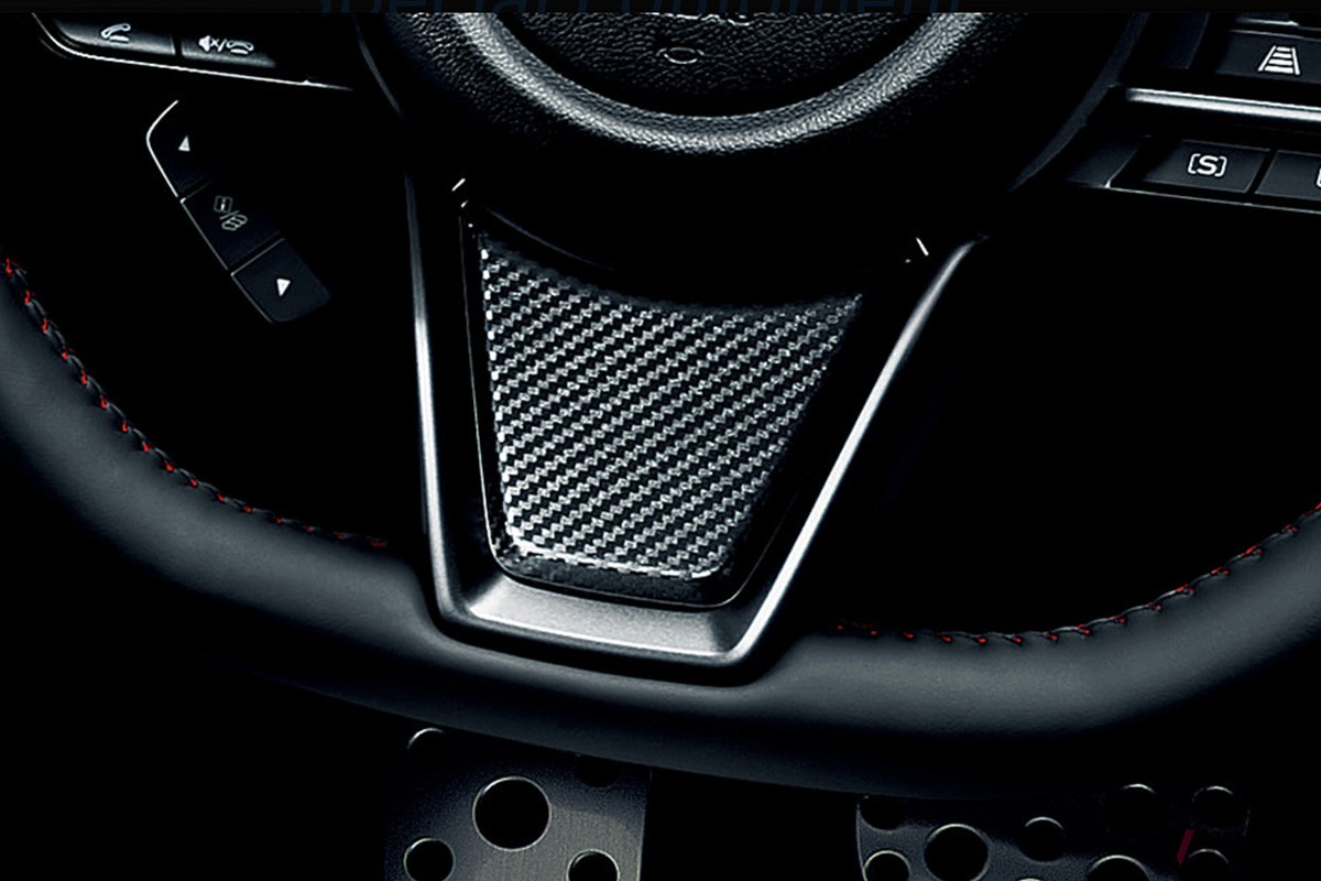 スバル「レヴォーグ」の特別仕様車「V-スポーツ」