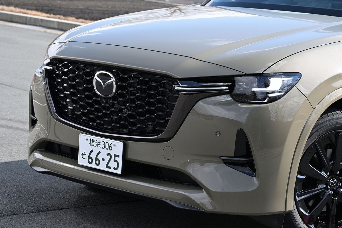 マツダ「CX-60」初の特別仕様車「CX-60 XDハイブリッド トレッカー」