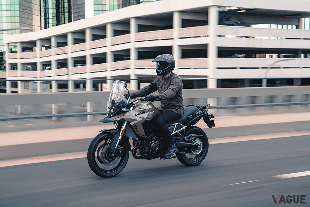 スズキ「Vストローム800」の2025年モデル