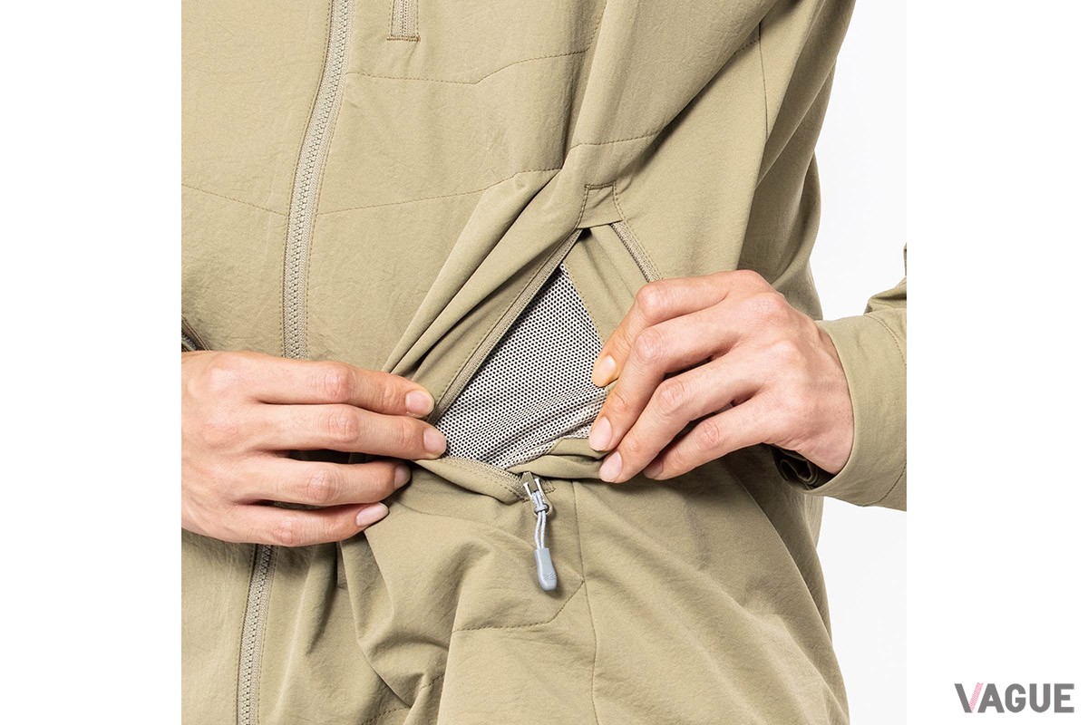 カリマー「arete LT parka」