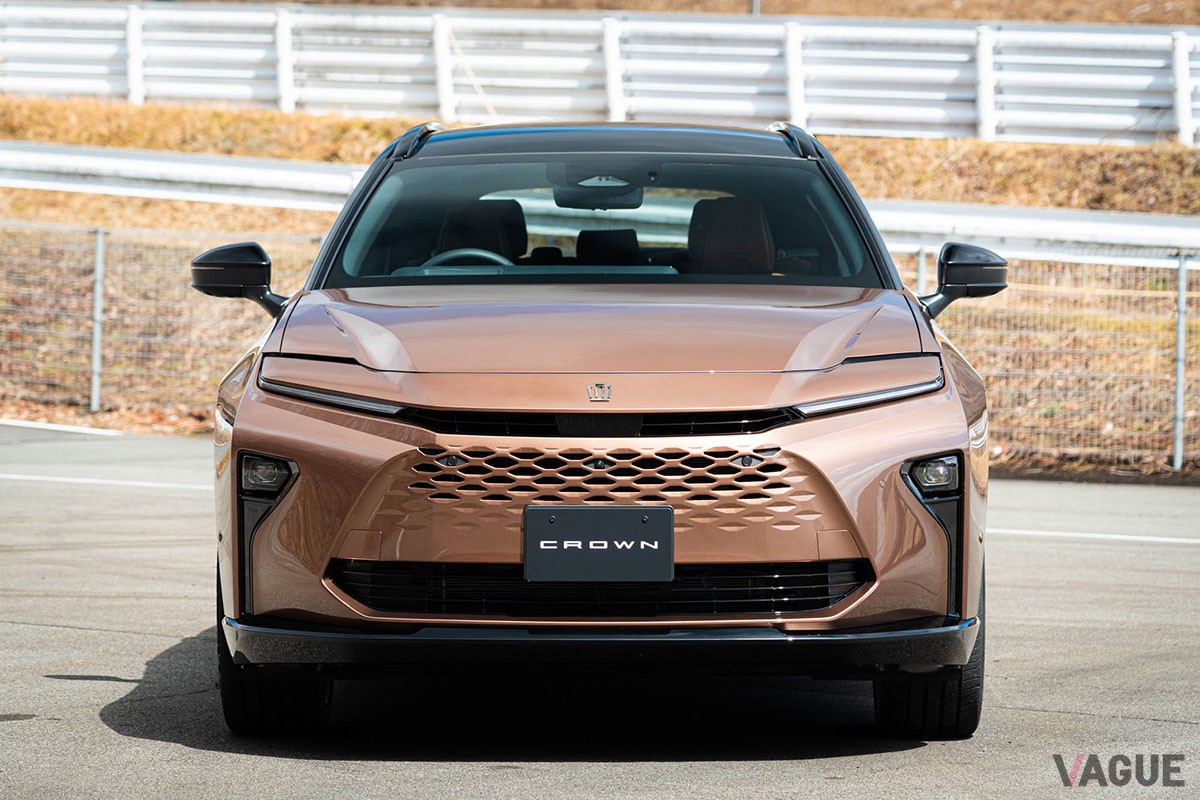 トヨタ新型「クラウン・エステート Z」（HEV）