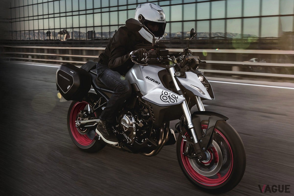 スズキ「GSX-8S」