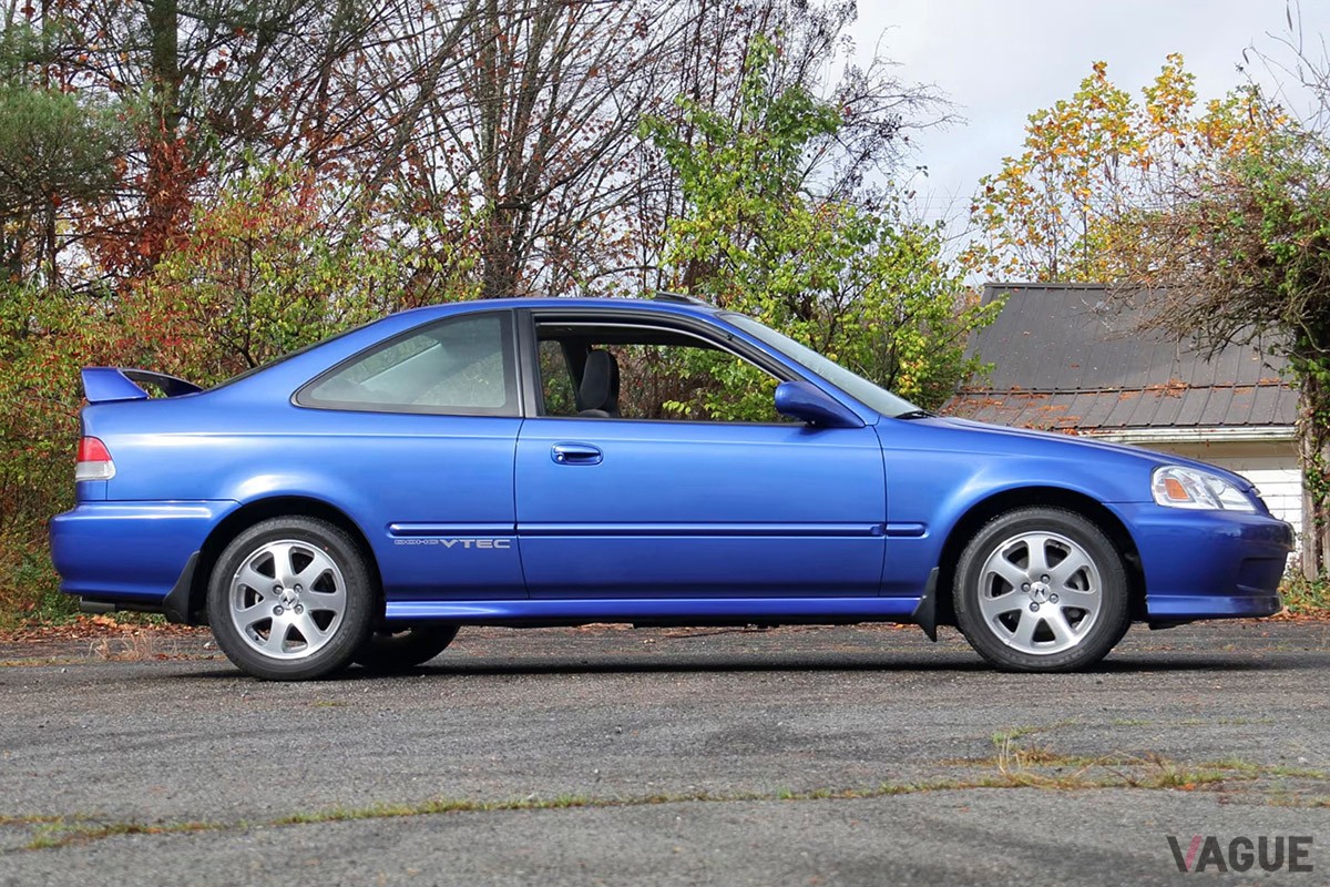 6万6000ドルで落札された2000年式の2代目ホンダ「シビック クーペ Si」（C）Mecum Auctions.