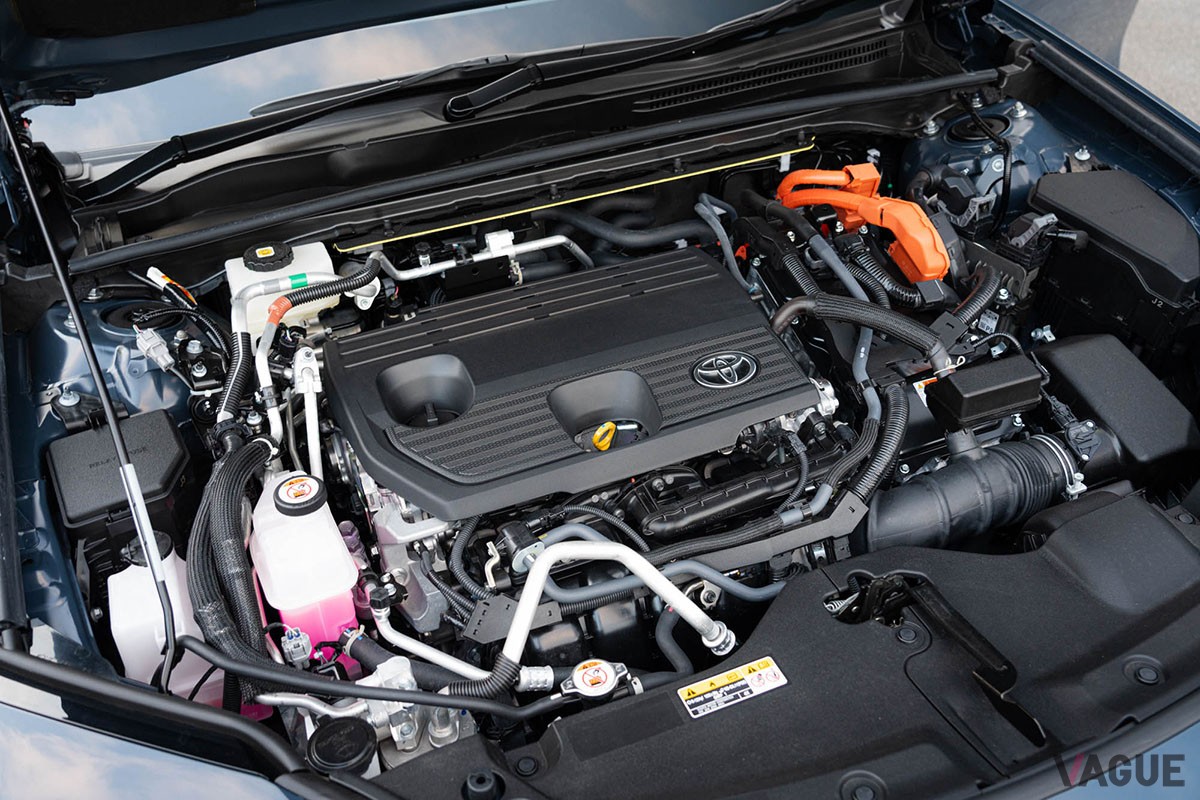 トヨタ新型「クラウン・エステート RS」（PHEV）