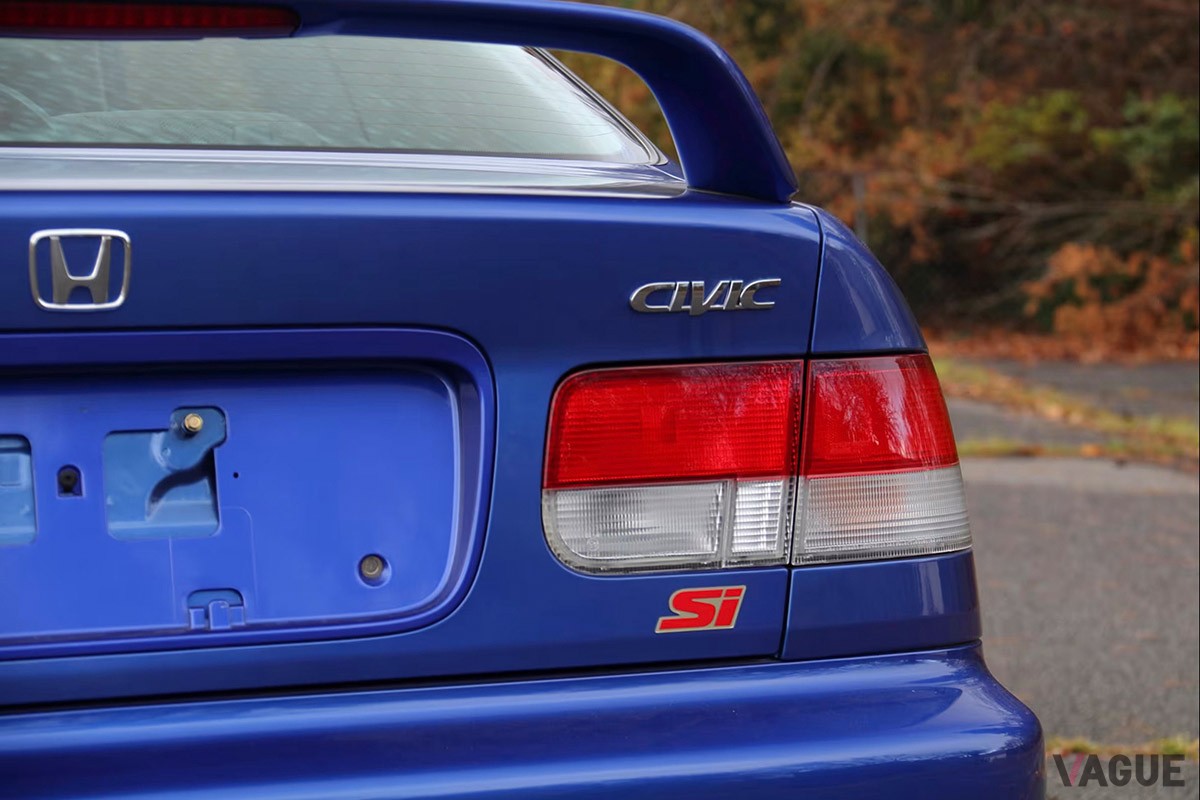 6万6000ドルで落札された2000年式の2代目ホンダ「シビック クーペ Si」（C）Mecum Auctions.