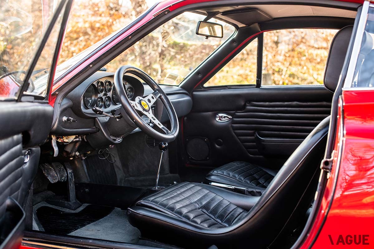 オークションに登場した1972年製フェラーリ「ディーノ246GT」Remi Dargegen(c)2024 Courtesy of RM Sotheby's